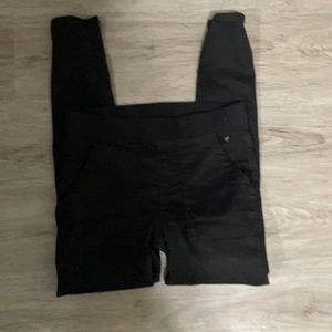 No boundaries skinny pants